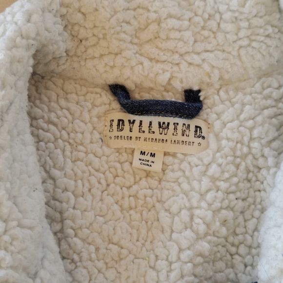 IDYLLWIND Myranda Lambert Sherpa Dark Wash Denim Jean Jacket - Picture 2 of 10